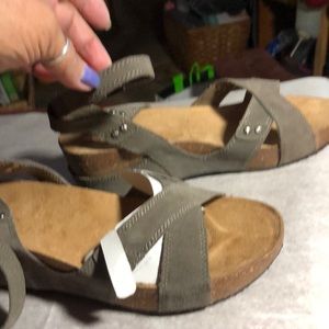 White Mountain sandals-FINAL PRICE